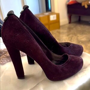 Dolce Vita Elegant Women's eggplant color Suede Heels